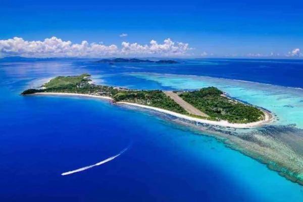Вилла Mana Lagoon Backpackers Экстерьер фото