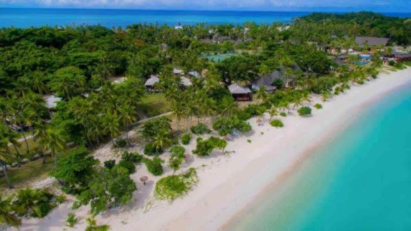 Вилла Mana Lagoon Backpackers Экстерьер фото